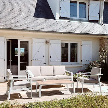 Calme Et Charme En Famille, Cote Sauvage *