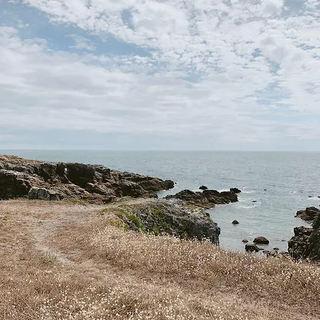 בית נופש Calme Et Charme En Famille, Cote Sauvage לה פוליגן