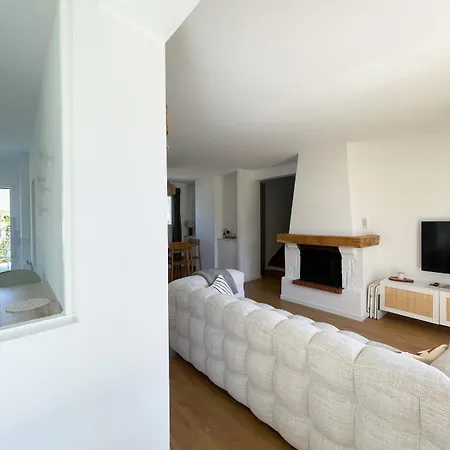 Calme Et Charme En Famille, Cote Sauvage * ル・プリガン