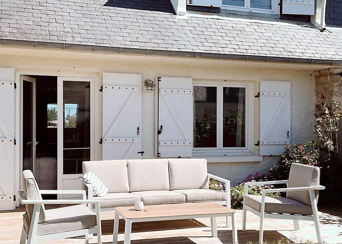 Calme Et Charme En Famille, Cote Sauvage *