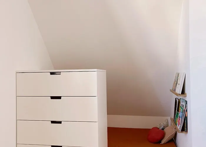 Calme Et Charme En Famille, Cote Sauvage *